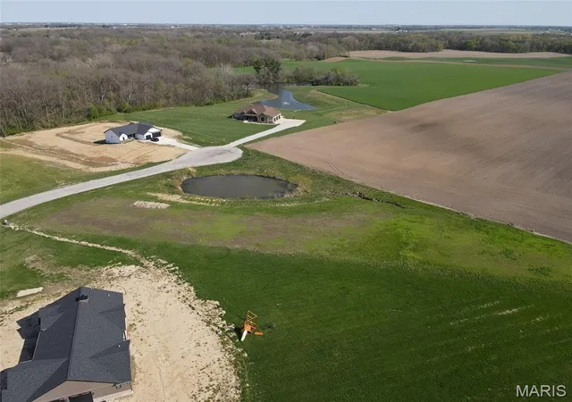 Homes for sale in Highland, IL | 12666 Harvest View Ln, Highland, IL 62249 | MLS# MIS26022100