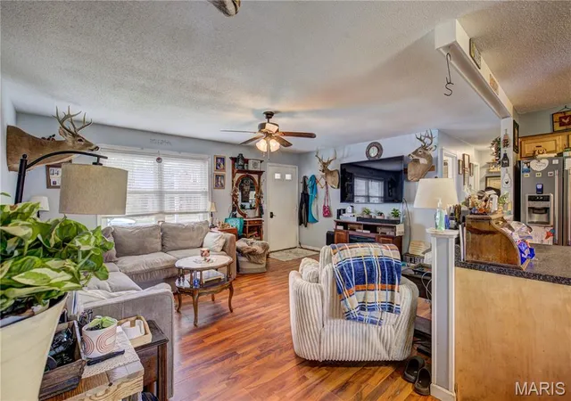 Photo 3 of Single family home for sale at 313 W Pine Street, East Prairie, MO 63845 | MLS# MIS26022102 | Listing updated on 2026-09-23
