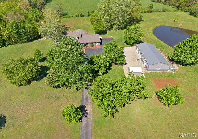 2nd image of 21069 Colony Church Rd, Farmington, MO 63640 | MLS# MIS26022156