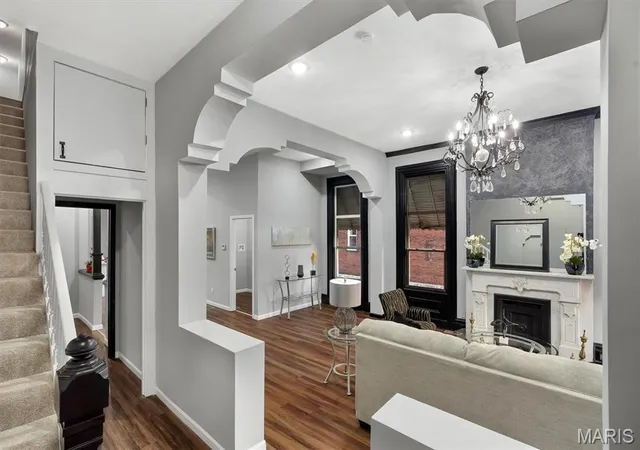 Photo 3 of Single family home for sale at 2248 Missouri Ave, Saint Louis, MO 63104 | MLS# MIS26022163 | Listing updated on 2026-09-03