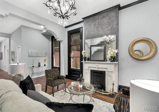 Photo 4 of Single family home for sale at 2248 Missouri Ave, Saint Louis, MO 63104 | MLS# MIS26022163 | Listing updated on 2026-09-03