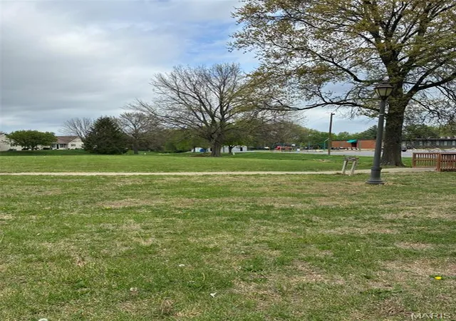 Photo 3 of Land for sale at Xxx 26th, Highland, IL 62249 | MLS# MIS26022168 | Listing updated on 2026-10-05