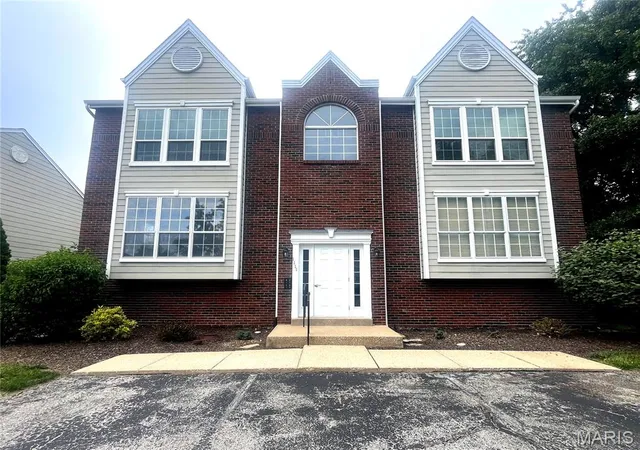 1st image of 1111 Pocono Trl #A, Ballwin, MO 63021 | MLS# MIS26022288