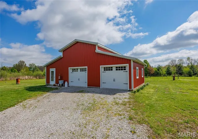4th image of 1543 N 1525 St, Brownstown, IL 62418 | MLS# MIS26022328