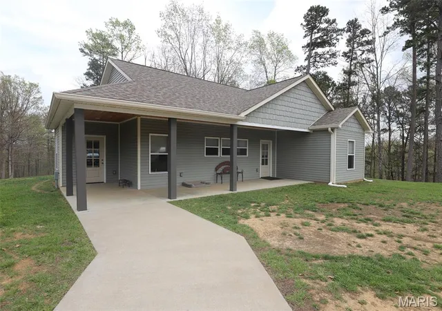 Homes for sale in Potosi, MO | 10562 Scarlet Ridge Dr, Potosi, MO 63664 | MLS# MIS26022438