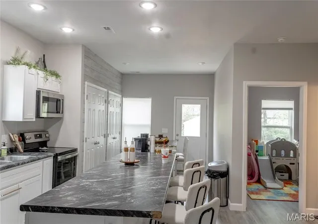 Homes for sale in Park Hills, MO | 704 Simmons Ave, Park Hills, MO 63601 | MLS# MIS26022461