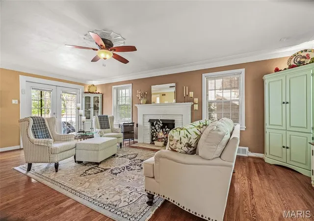 Homes for sale in Saint Louis, MO | 7370 Winchester Dr, Saint Louis, MO 63121 | MLS# MIS26022466