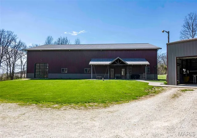 Photo 5 of Single Family Residence at 5596 Shelby 336, Shelbina, MO 63468 | MLS# MIS26022515 | | Sold on 2026-06-09