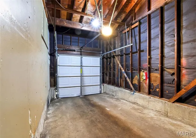 image of 117 Bayview Dr, Saint Louis, MO 63135 | MLS# MIS26022540