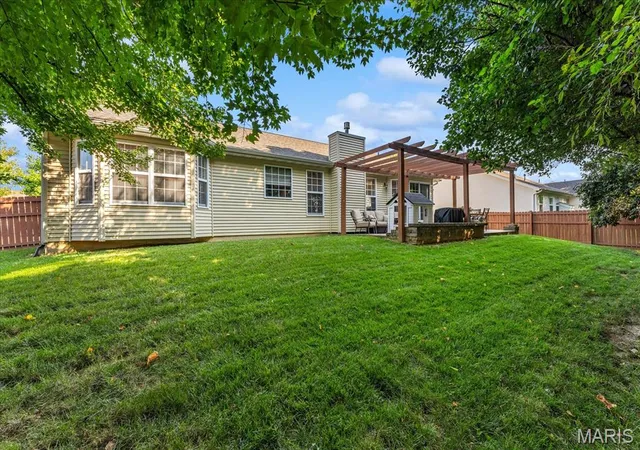 Photo 2 of Single family home for sale at 961 Sturbridge Trl, O Fallon, IL 62269 | MLS# MIS26022646 | Listing updated on 2026-09-24