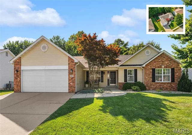 Photo 2 of Single family home for sale at 961 Sturbridge Trl, O Fallon, IL 62269 | MLS# MIS26022646 | Listing updated on 2026-09-13