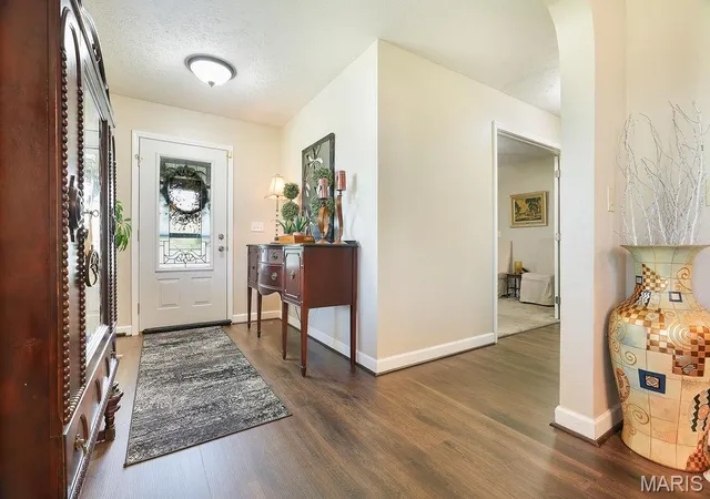 Photo 4 of House for sale at 18074 W Oxford Rd, Staunton, IL 62088 | MLS# MIS26022740 | Listing updated on 2026-09-02