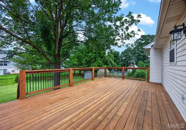 3rd image of 1319 Cambrook Ct, St Charles, MO 63304 | MLS# MIS26022757