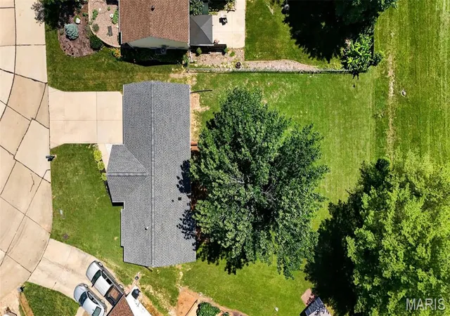 34th image of 1319 Cambrook Ct, St Charles, MO 63304 | MLS# MIS26022757