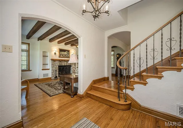 Photo 3 of Sale Pending at 735 River Hills Dr, Fenton, MO 63026 | MLS# MIS26022772 | Listing updated on 2026-09-08