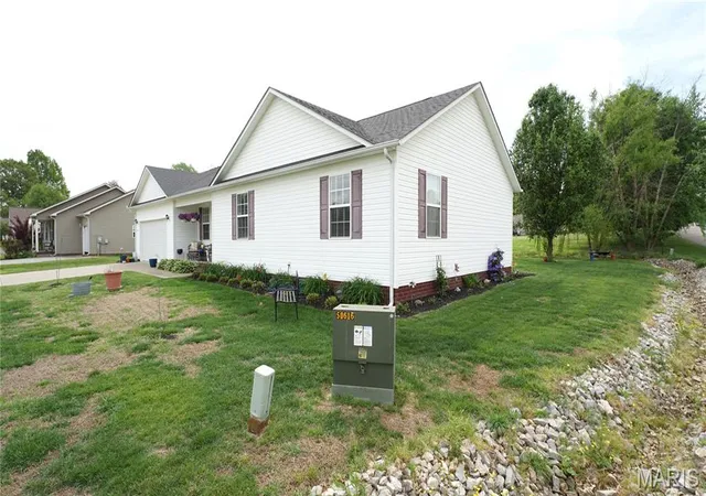 Homes for sale in Dexter, MO | 12109 Hidden Meadow Ln, Dexter, MO 63841 | MLS# MIS26022787