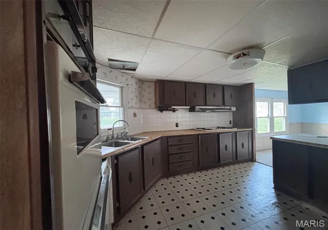 Homes for sale in Livingston, IL | 256 N 2Nd St, Livingston, IL 62058 | MLS# MIS26022821