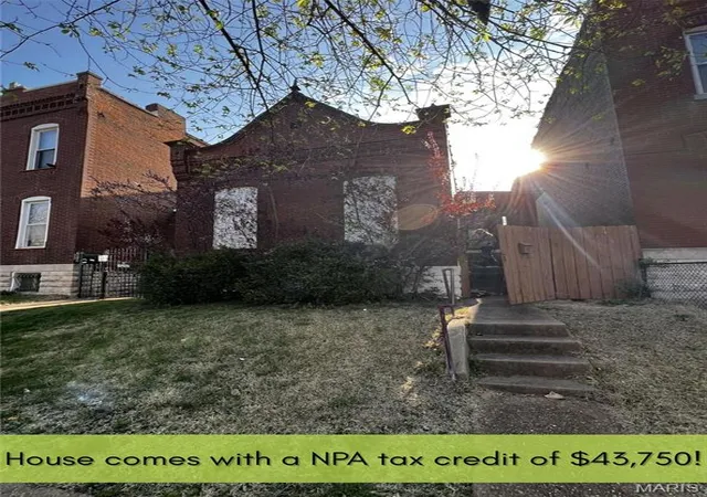 Homes for sale in Saint Louis, MO | 4130 Oregon Ave, Saint Louis, MO 63118 | MLS# MIS26022889