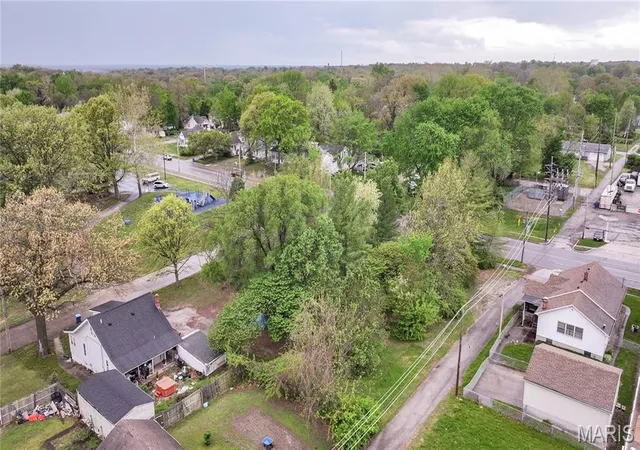 4th image of 0 Washington Ave, Alton, IL 62002 | MLS# MIS26022913