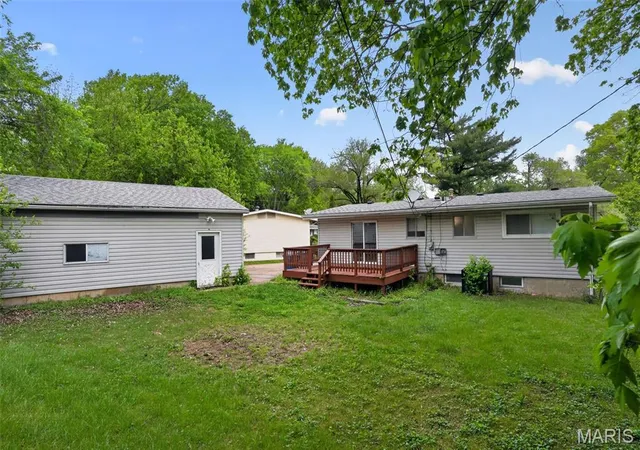Homes for sale in Saint Louis, MO | 10253 Green Valley Dr, Saint Louis, MO 63136 | MLS# MIS26023013