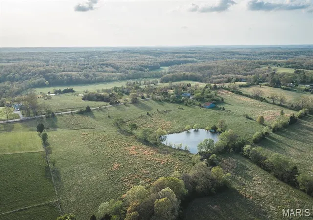 3rd image of 17665 Hwy 19, Steelville, MO 65565 | MLS# MIS26023042