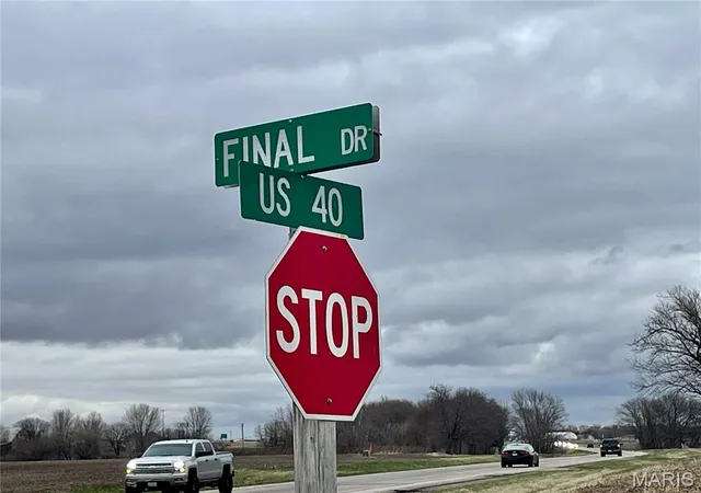 Homes for sale in Highland, IL | 00 Us Hwy 40, Highland, IL 62249 | MLS# MIS26023075