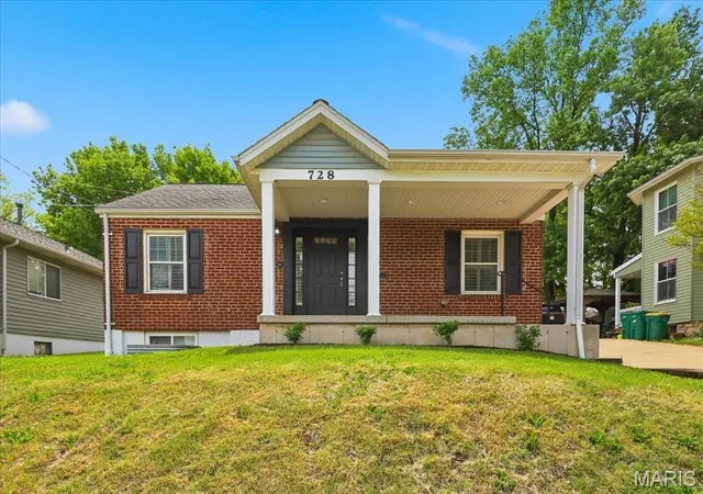 Homes for sale in Saint Louis, MO | 728 Marshall Ave, Saint Louis, MO 63119 | MLS# MIS26023121