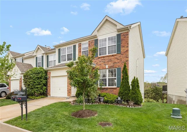Homes for sale in Saint Louis, MO | 3560 Pearson Pointe Ct, Saint Louis, MO 63129 | MLS# MIS26023134