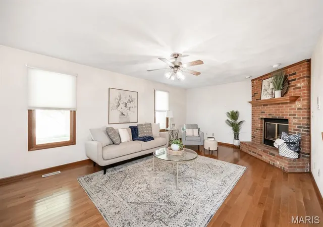 Photo 3 of Single family home for sale at 1134 Quail Pt, Mascoutah, IL 62258 | MLS# MIS26023151 | Listing updated on 2026-08-18
