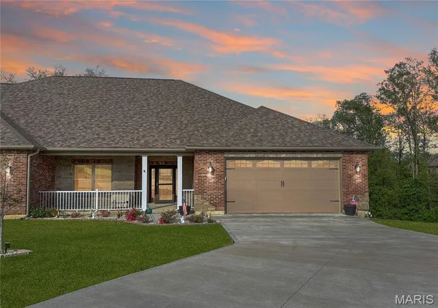 1st image of 821 Destiny Dr, Villa Ridge, MO 63089 | MLS# MIS26023167