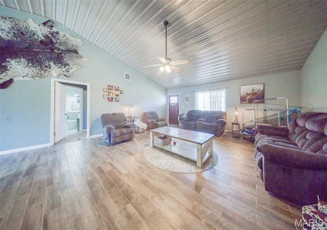 Homes for sale in Salem, MO | 3014 County Road 2330, Salem, MO 65560 | MLS# MIS26023176