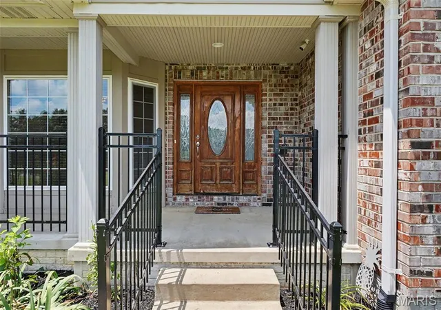 Photo 4 of Single family home for sale at 2523 Sunnyside Rd, Festus, MO 63028 | MLS# MIS26023230 | Listing updated on 2026-10-09