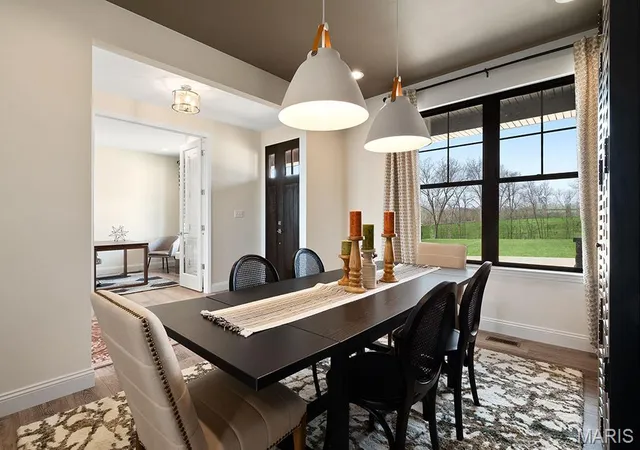 Photo 3 of Single family home for sale at 409 Amberleigh Manor Dr, Wentzville, MO 63385 | MLS# MIS26023334 | Listing updated on 2026-04-17