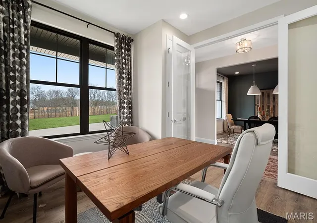 Photo 4 of Single family home for sale at 409 Amberleigh Manor Dr, Wentzville, MO 63385 | MLS# MIS26023334 | Listing updated on 2026-04-17