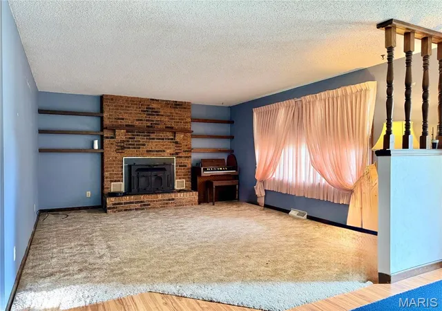 Homes for sale in Rolla, MO | 106 Steeplechase Rd, Rolla, MO 65401 | MLS# MIS26023354