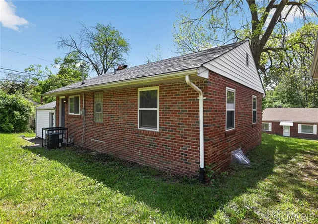 5th image of 6929 Roland Blvd, St Louis, MO 63121 | MLS# MIS26023436