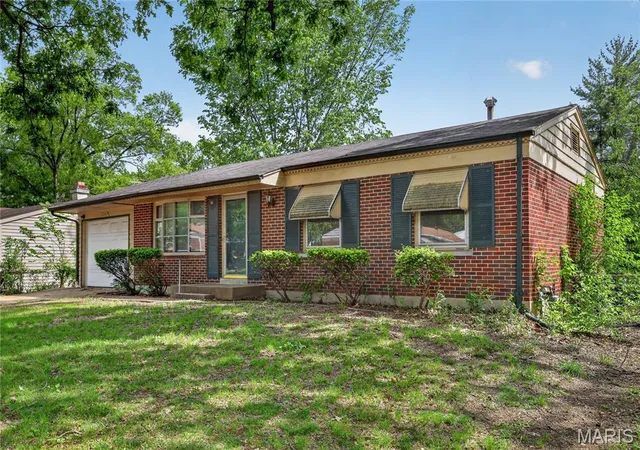 Homes for sale in Saint Louis, MO | 1742 Bradshaw Dr, Saint Louis, MO 63136 | MLS# MIS26023476