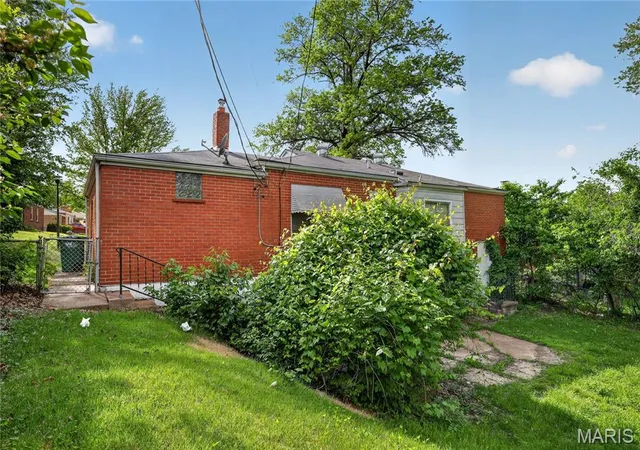 Single family home for sale at 9466 Adler Ave, Saint Louis, MO 63137 | MLS# MIS26023529