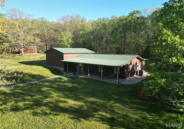 Homes for sale in Steelville, MO | 455 Cedar Ln, Steelville, MO 65565 | MLS# MIS26023579
