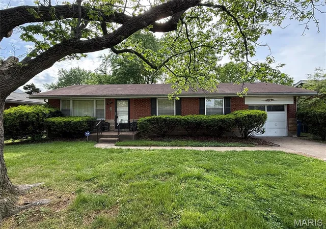 1st image of 325 Rand Dr, Saint Louis, MO 63135 | MLS# MIS26023599