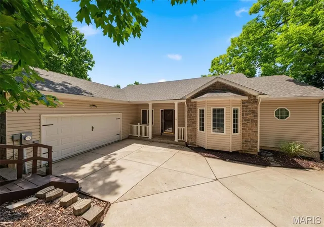 Homes for sale in Marthasville, MO | 564 Marina Dr, Marthasville, MO 63357 | MLS# MIS26023635