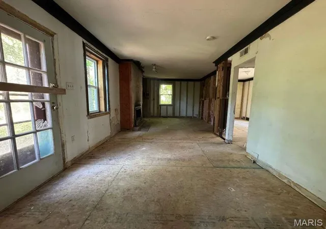 Photo 3 of Single family home for sale at 357 Adrian Dr, Saint Louis, MO 63137 | MLS# MIS26023652 | Listing updated on 2026-07-20