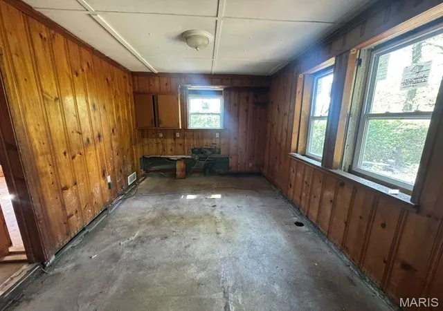 Photo 4 of Single family home for sale at 357 Adrian Dr, Saint Louis, MO 63137 | MLS# MIS26023652 | Listing updated on 2026-07-20