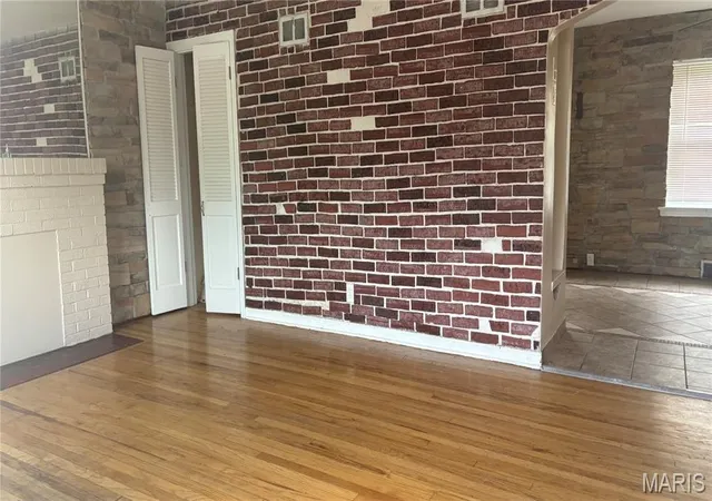 Photo 1 of Single Family Residence at 1525 Westmont Pl, Saint Louis, MO 63130 | MLS# MIS26023790 |  | Sold on 2026-05-18