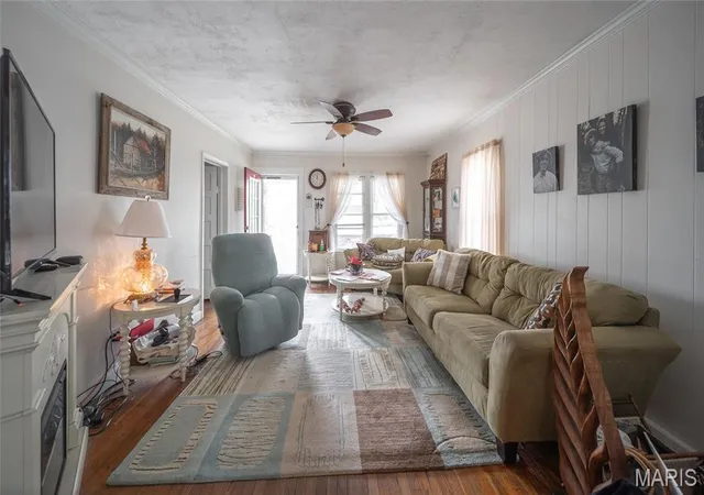 Homes for sale in Salem, MO | 705 E Gibbs St, Salem, MO 65560 | MLS# MIS26023907