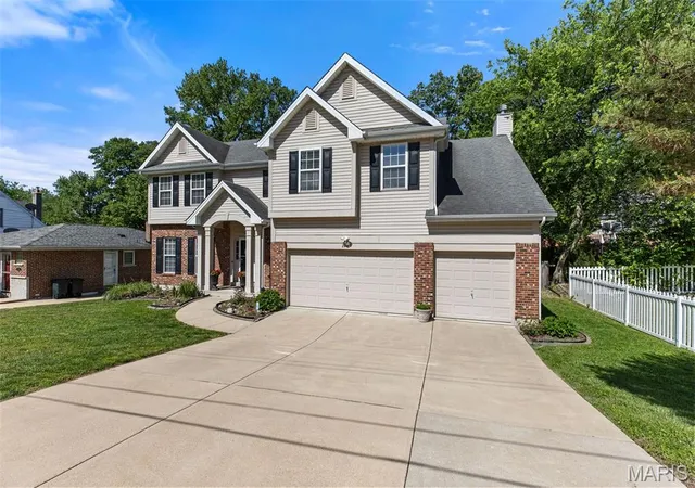 Photo 3 of Single family home for sale at 2443 Cecelia Ave, Saint Louis, MO 63144 | MLS# MIS26023930 | Listing updated on 2026-10-04