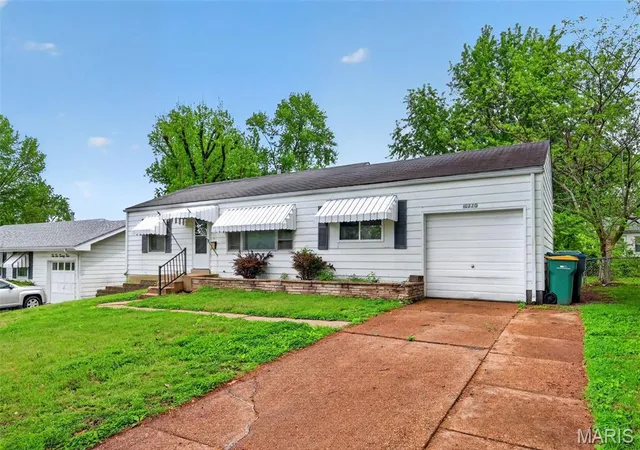 Homes for sale in Saint Louis, MO | 10220 Tappan Dr, Saint Louis, MO 63137 | MLS# MIS26023951