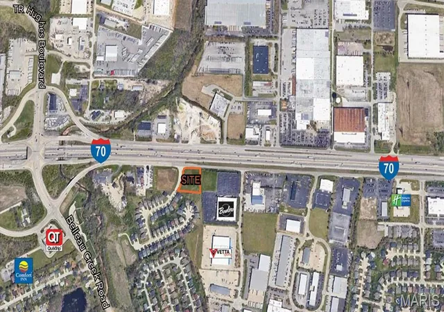 3rd image of 8100 Veterans Memorial Parkway Parkway, St Peters, MO 63366 | MLS# MIS26023956
