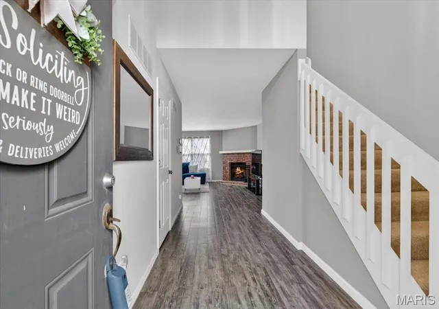 Photo 3 of Sale Pending at 3120 Autumn Trace Dr, Maryland Heights, MO 63043 | MLS# MIS26023971 | Listing updated on 2026-08-19