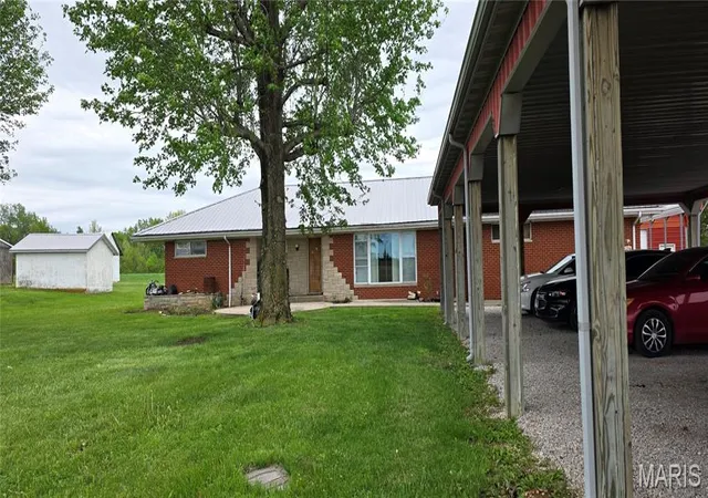 Homes for sale in Percy, IL | 1432 W Pine St, Percy, IL 62272 | MLS# MIS26023986